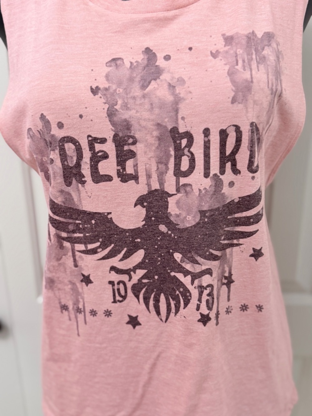 Next Level “Free Bird” Graphic Muscle Tank Top in Pink – Size Large - Picture 4 of 10